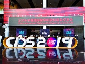 ���ָ���  ������������ڶ����������ᡱ�ٻ�����Т˳��