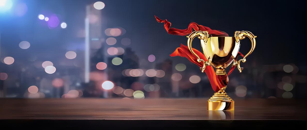 ������������ڶ����ٻ����־��ñ����ҵ���ƺ��������׶����־�����ͻ��